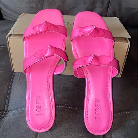 J. Crew Shoes - J. CREW knotted bow sandals - sweet briar - Size 8